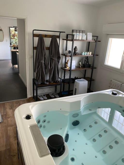 Spa Jardin Prive T3 Independant Dans Villa Morieres-les-Avignon Kültér fotó