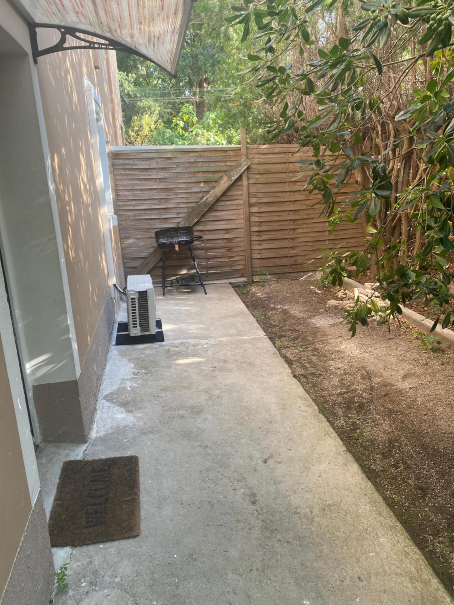 Spa Jardin Prive T3 Independant Dans Villa Morieres-les-Avignon Kültér fotó